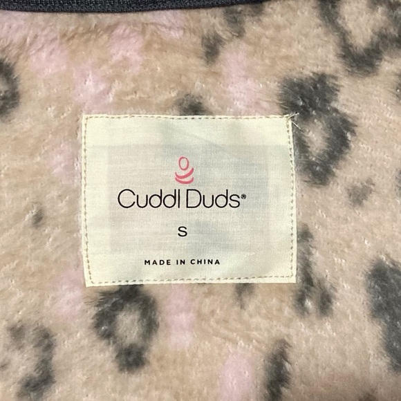 Cuddl Duds Leopard Print Fleece Jacket | Super Soft | Short Robe - Picture 7 of 9